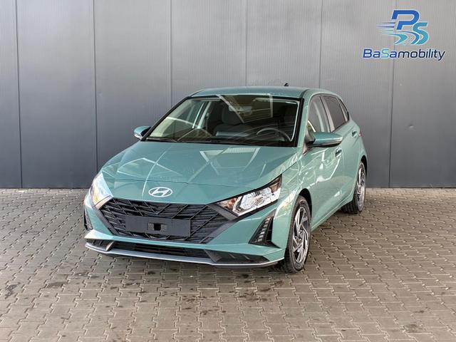 Hyundai i20 - Pure 1.2 MPI / Navi PDC Hinten + Kamera Abgedunkelte Scheiben Tempomat Alu 16"