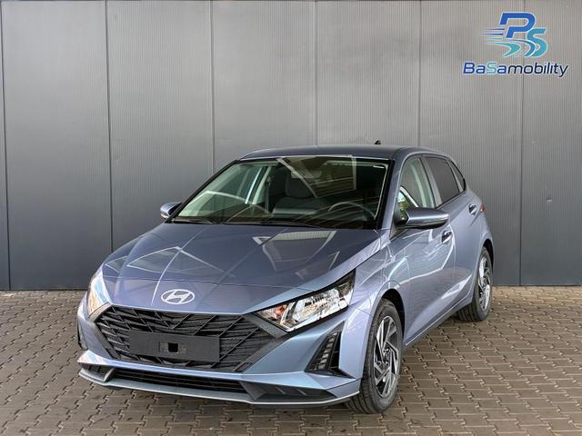 Hyundai i20 - Pure 1.2 MPI / Navi PDC Hinten + Kamera Abgedunkelte Scheiben Tempomat Alu 16"
