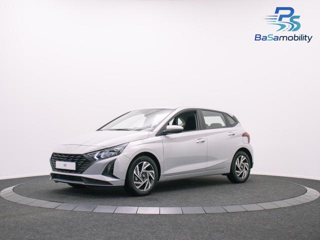 Hyundai i20 - 1.2 MPI 5MT Comfort / Navi PDC Hinten + Kamera Tempomat Alu 16''