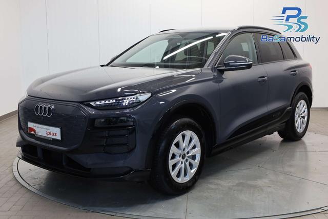 Audi Q6 e-tron - 1 SUV