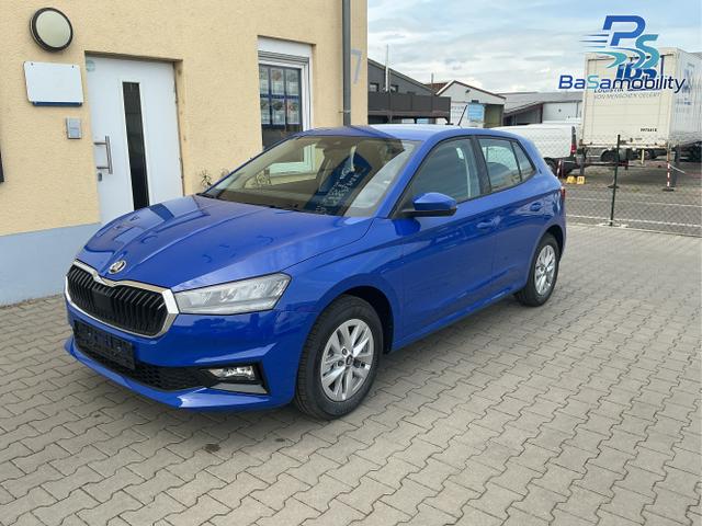 Skoda Fabia - Classic 5J. Garantie Klimaanlage Sitzheizung vorn Virtuelles Cockpit Kamera PDC v+h