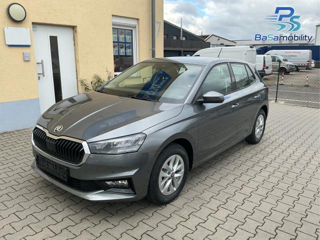 Skoda Fabia - Classic 5J. Garantie Klimaauto. variabler Kofferraumb. Sitzheizung vorn Virtuelles Cockpit Kamera PDC v+h