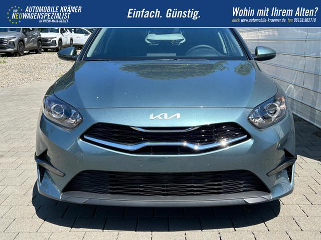 Kia Ceed Gold 1.5 T-GDi, DCT Android Auto*Navi*WinterPak*Klimaauto*16"*Kamera*PrivacyGlas* 