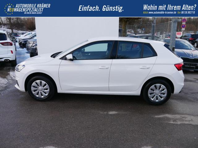 Skoda Fabia Selection 1.0 TSI *NAVI-&Uuml;BER-SMARTLINK*PDC-HI*LED*SHZ*KLIMA*RADIO 