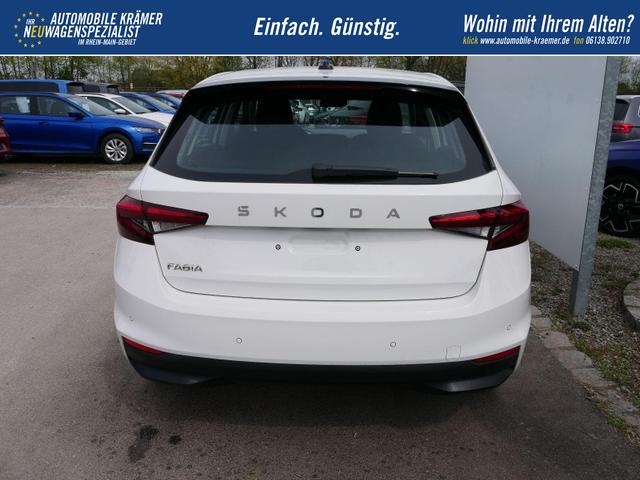 Skoda Fabia Selection 1.0 TSI *LED*PDC-HI*SMARTLINK*SHZ*BLUETOOTH*FRONT-ASSIST 