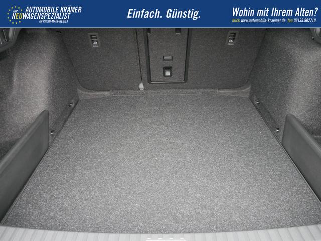 Skoda Octavia Combi Selection 2.0 TDI DSG*AHK-SCHWENKBAR*ACC*LED*PDC*SHZ*SMARTLINK 