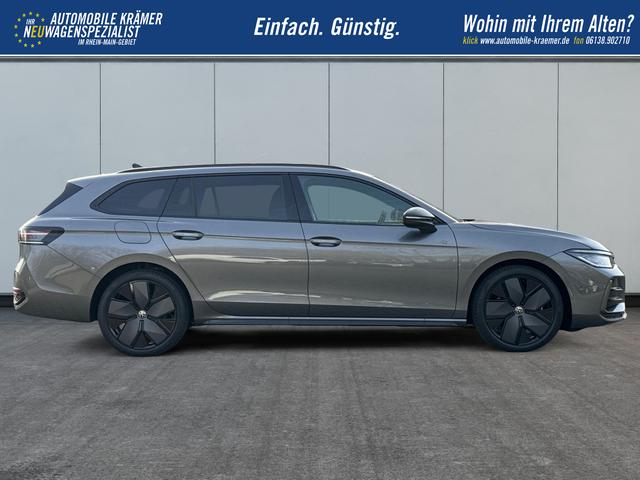 Volkswagen / Passat Variant / Grau / / / AHK+PANO+NAVI+Head-UP+Matrix-LED+ACC