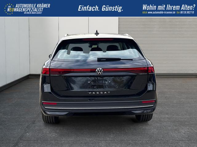 Volkswagen / Passat Variant / Schwarz / / / DSG+AHK+MASSAGE+NAVI+ACC+KAMERA+LED+17 ALU