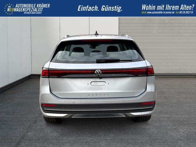 Volkswagen / Passat Variant / Silber / / / DSG+AHK+MASSAGE+NAVI+ACC+KAMERA+LED+17 ALU