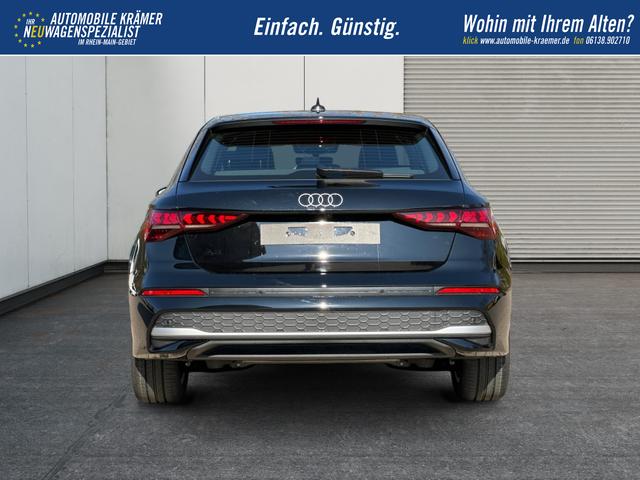 Audi / A3 Sportback / Schwarz / / / ACC+KAMERA+SHZ+LED+16LM+APP