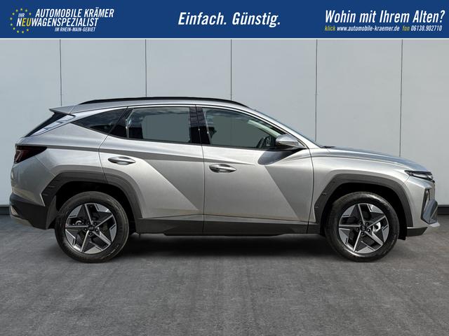 Hyundai / TUCSON / Silber / / / Hybrid NAVI+KAMERA+SHZ+LED+TEMPOMAT+17 ALU+PDC, Beispielbilder, ggf. teilweise mit Sonderausstattung