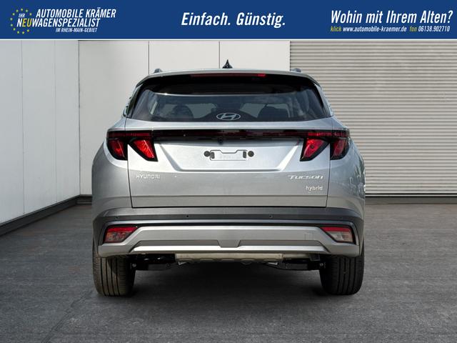 Hyundai / TUCSON / Silber / / / Hybrid NAVI+KAMERA+SHZ+LED+TEMPOMAT+17 ALU+PDC, Beispielbilder, ggf. teilweise mit Sonderausstattung