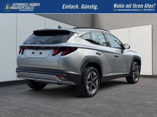 Hyundai / TUCSON / Silber / / / Hybrid NAVI+KAMERA+SHZ+LED+TEMPOMAT+17 ALU+PDC, Beispielbilder, ggf. teilweise mit Sonderausstattung