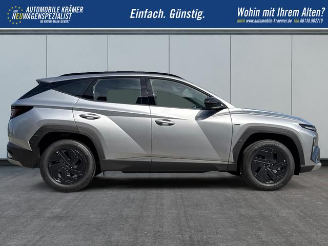 Hyundai / TUCSON / Silber / / / Hybrid NAVI+KAMERA+SHZ+LED+TEMPOMAT+17 ALU+PDC, Beispielbilder, ggf. teilweise mit Sonderausstattung