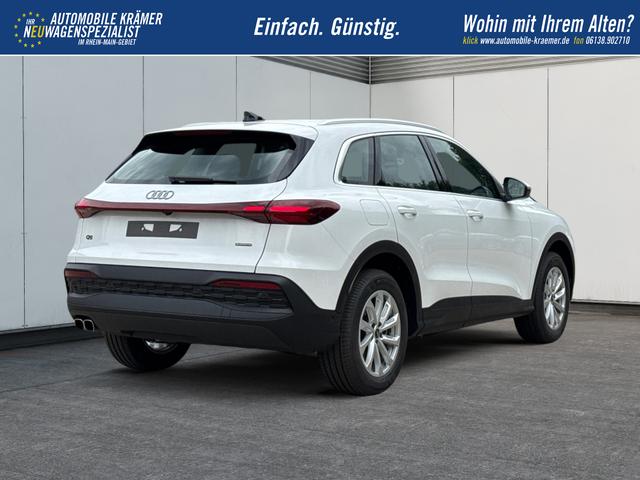 Audi / Q5 / Wei&szlig; / / / QUATTRO+NAVI+KAMERA+AHK+SHZ+PDC+ACC