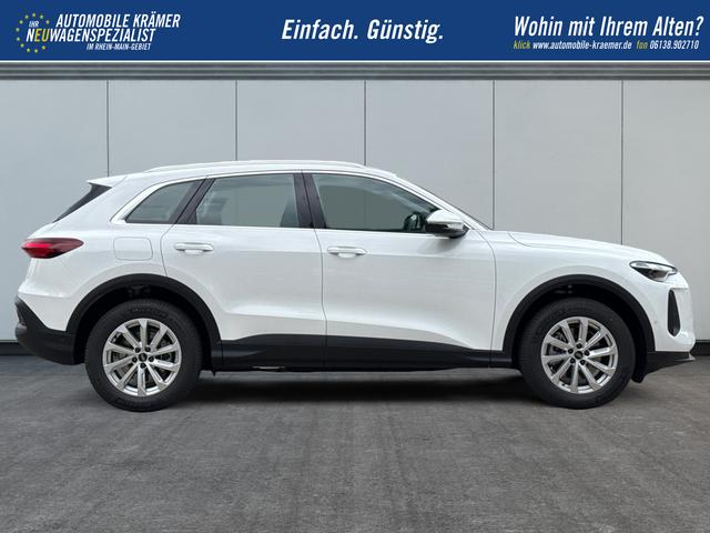 Audi / Q5 / Wei&szlig; / / / QUATTRO+NAVI+KAMERA+AHK+SHZ+PDC+ACC