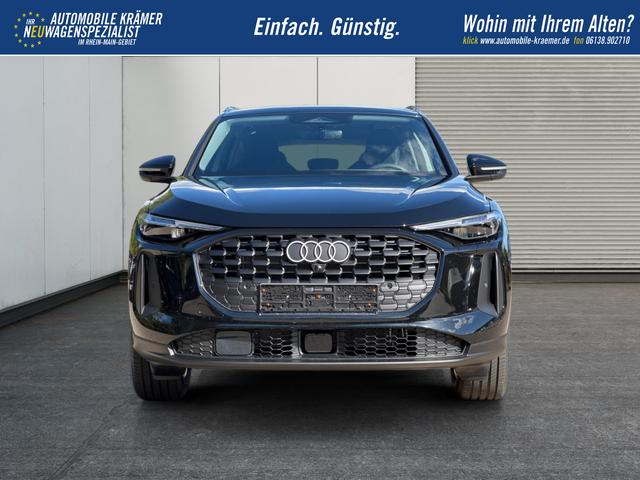 Audi / Q5 / Schwarz / / / QUATTRO+NAVI+KAMERA+AHK+PANO+SHZ+PDC+ACC