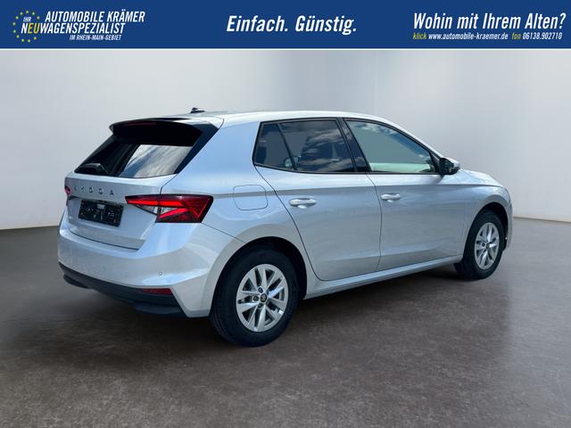 Skoda Fabia Drive Plus 1.0 TSI DSG 2 Zonen Klima PDC vorne und hinten Kamera Apple ACC 5JG Sitzheizung Alu Felgen 