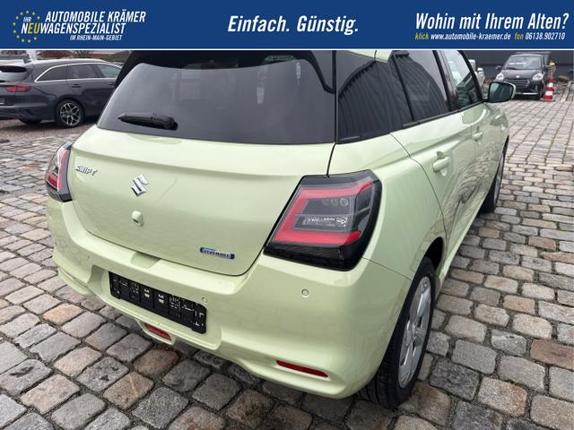 Suzuki / Swift / Gelb / / / 