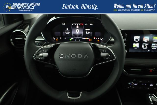 Skoda Fabia Selection 1.0 TSI DSG Selection, 15-Zoll schwarz, Winter, Ladeboden 