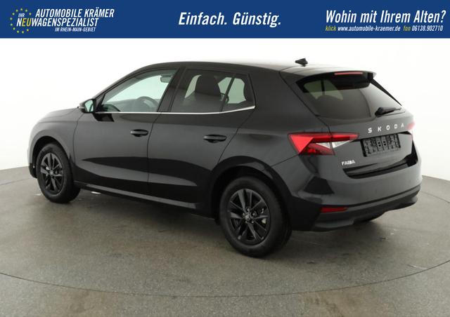 Skoda Fabia Selection 1.0 TSI DSG Selection, KESSY, Kamera, 15-Zoll schwarz, Winter, Ladeboden 
