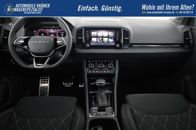 Skoda Karoq Sportline 1.5 TSI DSG Sportline, Pano, AHK, Navi, CANTON, Matrix, AreaView, Side, el. Klappe, FS-beheizbar, 5 J.-Garantie 
