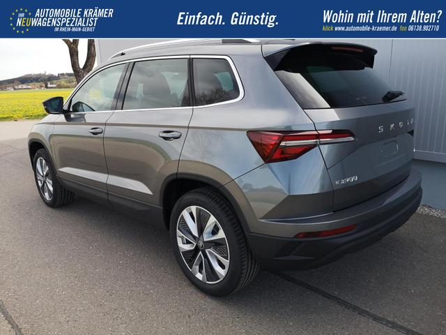 Skoda Karoq Selection 2.0 TDI DSG 4x4 GV5 AHK 18 Ladeb 