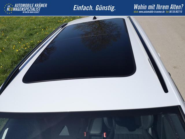 Skoda Karoq Sportline 2.0TDI DSG 4x4 AHK Matrix Pano Sound Leder 19 Zoll 