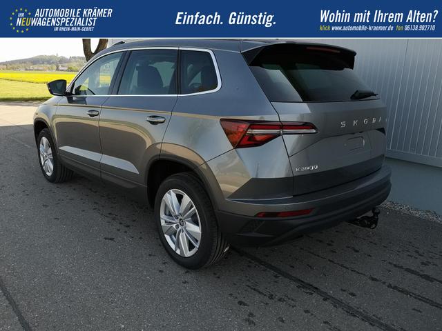 Skoda Karoq Selection 1.5 TSI DSG GV5 AHK 17 Ladeb 