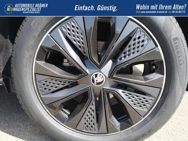 Skoda Karoq Sportline 2.0TDI DSG 4x4 AHK Matrix Navi ACC 