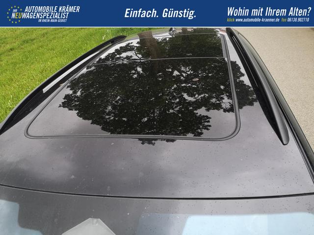 Volkswagen Tiguan 2.0 TDI 110 kW R-Line DSG Head Up Black 360 AHK 