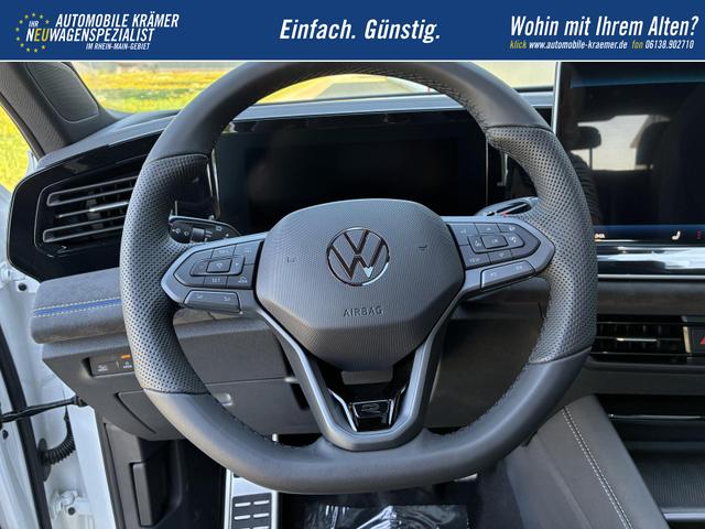 Volkswagen Tiguan 2.0 TDI 110 kW R-Line DSG Head Up Black 360 AHK 