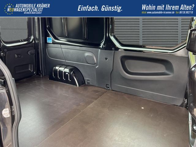 Renault Trafic Kastenwagen L2H2 3,0t SHZ+Navi+PDC dCi 150 