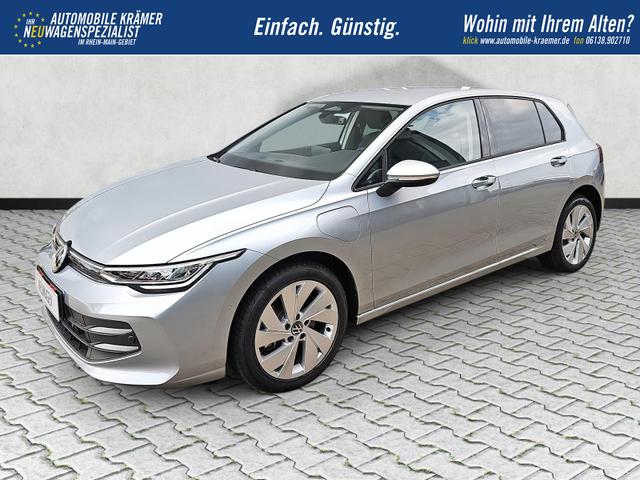 Volkswagen Golf 1.5 TSI eHybrid 150 kW Life Park&Comfort Pro Kamera 