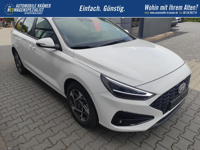 Hyundai i30 Kombi Smart SW Family*Navi*LED*Shzg*Lhzg*PDC*Cam*16Zoll* 