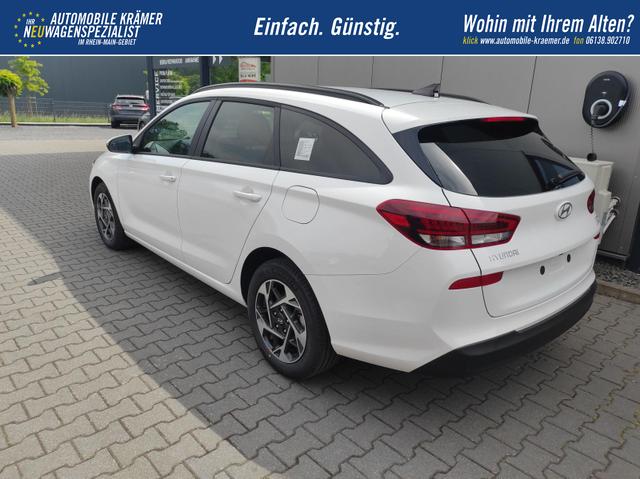 Hyundai i30 Kombi GO SW 1.6 GO*Navi*LED*Shzg*Lhzg*PDC*Cam*16Zoll* 