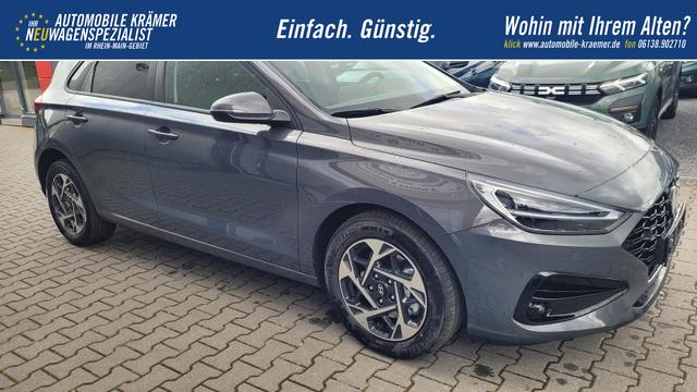 Hyundai i30 Family HB Family*Navi*LED*Shzg*Lhzg*PDC*Cam*Keyless 