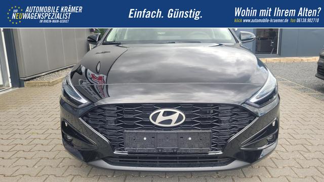 Hyundai i30 Kombi Smart SW Family*LED*Navi*Shzg*Lhzg*PDC*Cam*16Zoll* 