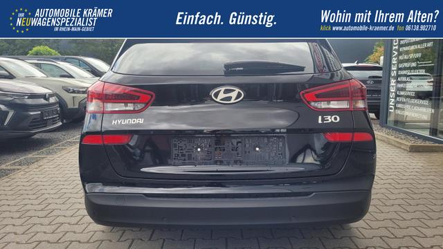 Hyundai i30 Kombi Smart SW Family*LED*Navi*Shzg*Lhzg*PDC*Cam*16Zoll* 