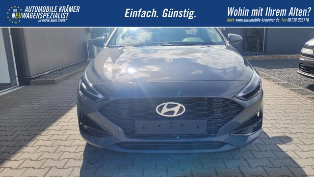 Hyundai i30 Familiy HB Family*Navi*LED*Shzg*Lhzg*PDC*Cam*16Zoll* 