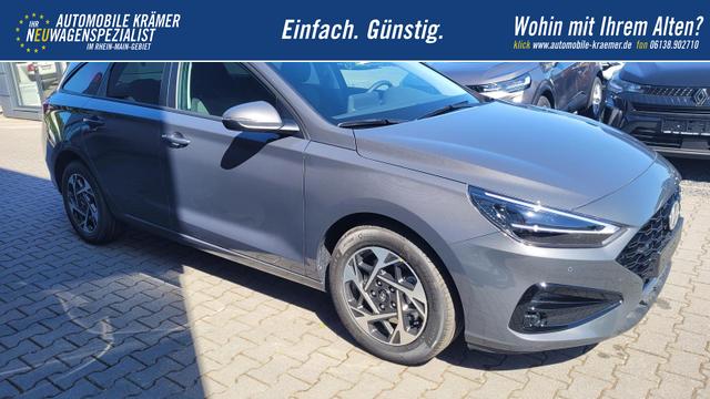 Hyundai i30 Kombi Family SW Family*Navi*LED*Shzg*Lhzg*PDC*Cam*16Zoll* 