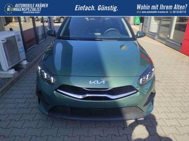 Kia Ceed Platinum AT*LED*Navi*Shzg*PDCv+h*Cam*SD*17" 