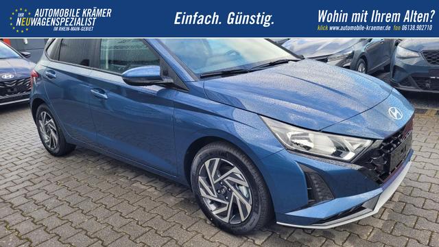 Hyundai i20 Family Family*Navi*Shzg*Lhzg*PDC*Cam*16Zoll*ACA* 