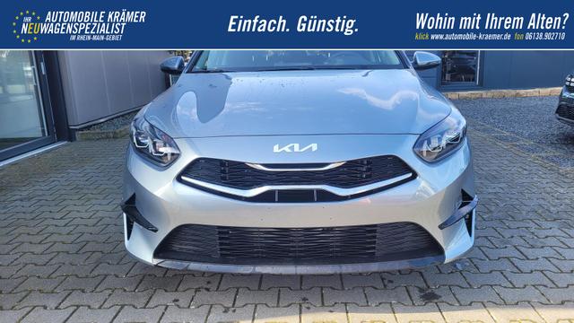 Kia Ceed Gold 1.5 AT*LED*Navi*Shzg*Lhzg*PDC*Cam*17Zoll* 
