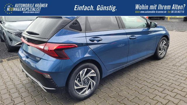 Hyundai i20 Family Family*Navi*Shzg*Lhzg*PDC*Cam*16Zoll*ACA* 