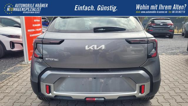 Kia Stonic Silver AT*Navi*Shzg*Lhzg*PDCv+h*Cam*16Zoll*LED 