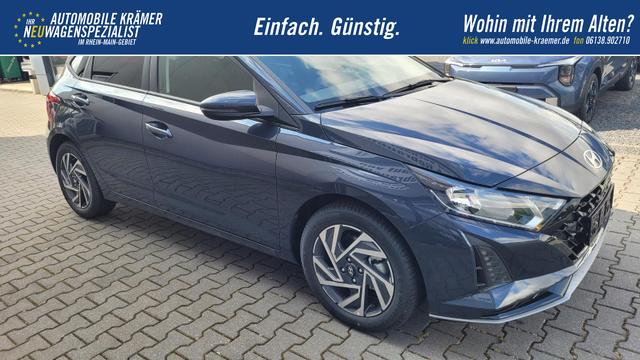 Hyundai i20 Family Family*Navi*Shzg*Lhzg*PDC*Cam*16Zoll*ACA* 