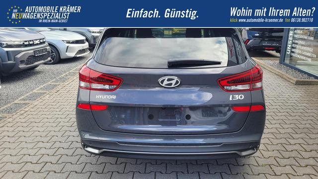 Hyundai i30 Kombi GO SW 1.6 GO*Navi*LED*Shzg*Lhzg*PDC*Cam*16Zoll* 