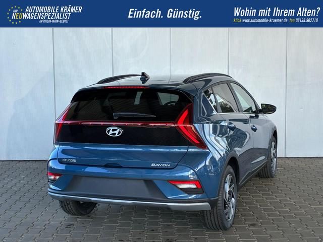 Hyundai BAYON Premium 1.2 MPI / Navi Sitz + Lenkradheizung R&uuml;ckfahrkamera Tempomat Klimaautomatik Alu 16" 