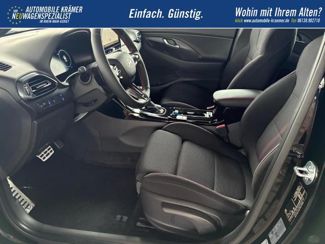 Hyundai i30 N-Line Fastback DCT 1.5 T-GDI mHev / Navi ACC Sitz & Lenkradheizung LED Alu 18" 